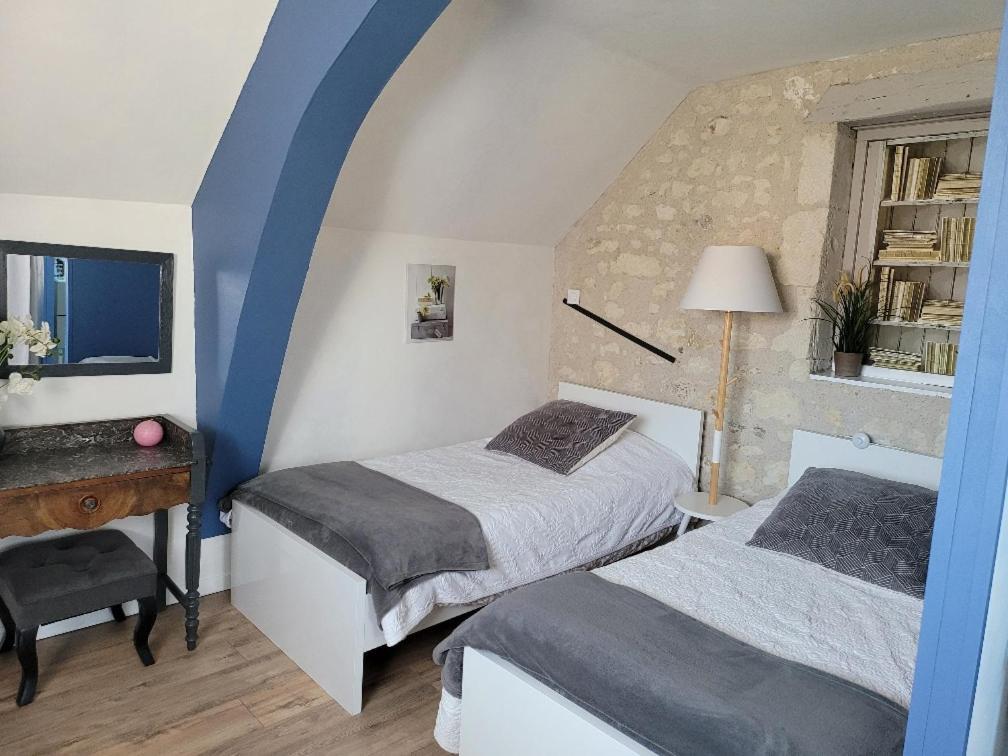 Gites Et Chambres Des Coteaux แซงต์-มอร์-เดอ-ตูแรน ภายนอก รูปภาพ